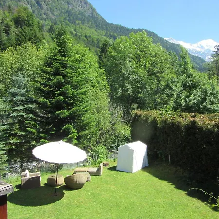 Chalet Diosaz *